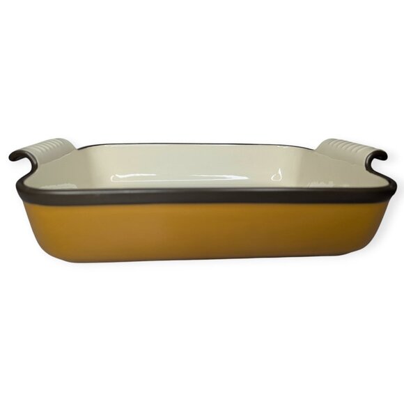 LIFVER Better Kitchen Two Tone Casserole Heavy Ceramic Dish 9"x13" Baking Dish - Picture 4 of 12